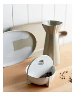 Robert Gordon X MoVida Olive Bowl Double Sided In White -Robert Gordon 909483220 3 720x928