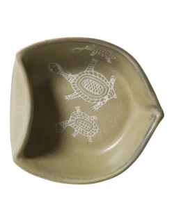 Robert Gordon X Juluwarlu Pouring Vessel In Sage -Robert Gordon 957986290 2 720x928