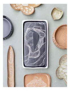 Robert Gordon X Juluwarlu Footed Tray In Tan -Robert Gordon 957986740 6 720x928