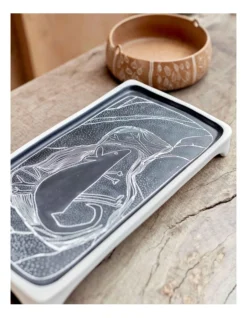 Robert Gordon X Juluwarlu Footed Tray Black -Robert Gordon 957986830 3 720x928