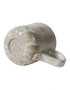 Solace Clay Mug With Reactive Glaze 350ml In White Brush -Robert Gordon 957990610 2 1 720x928